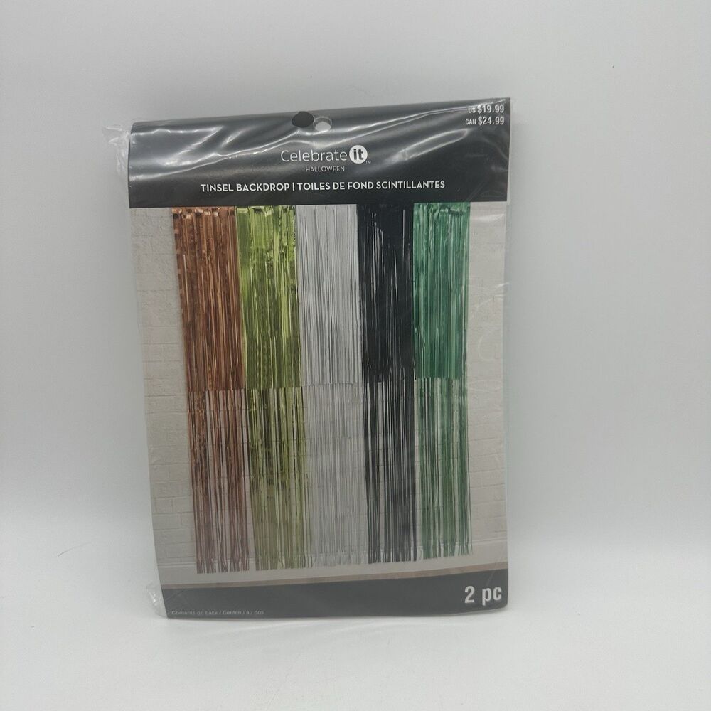 Celebrate It Halloween Tinsel Backdrop 2 Pc Metallic Fringe Orange Green Black